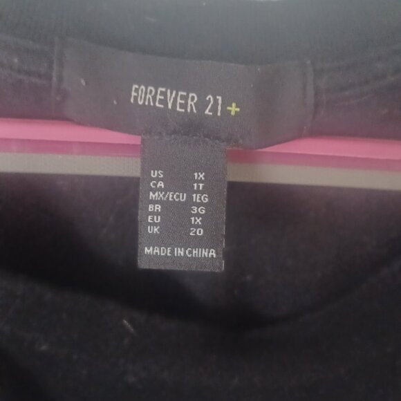 Forever 21 Plus Black West Coast Motorcycles Short Sleeve Fringe Crew Tshirt 1X - Picture 3 of 4